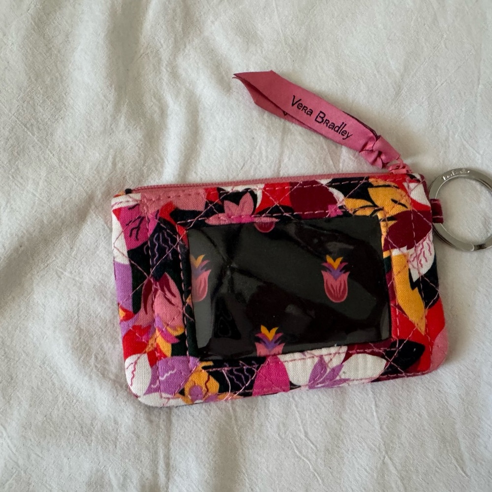 🚨LAST CALL🚨🗣️Vera Bradley Multicolor Floral ID Holder